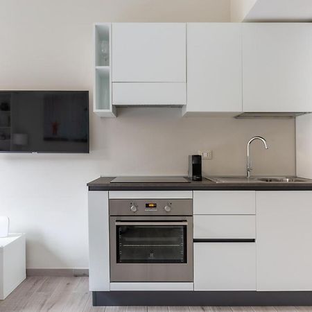 Bnbutler - Panizza - Grazioso Monolocale, Posizione Elegante E Centrale 米兰 外观 照片